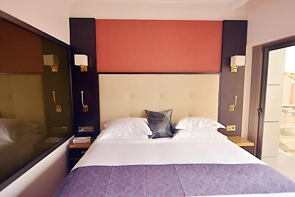 Hotel Fleur De Lys Plateau Dakar Senegal